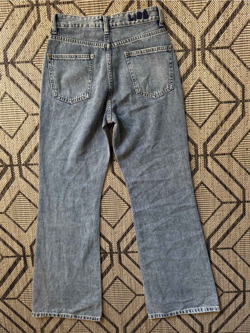 Libé Wide Leg High Rise Light Wash Soft Premium Denim Size 25 - Picture 4 of 4